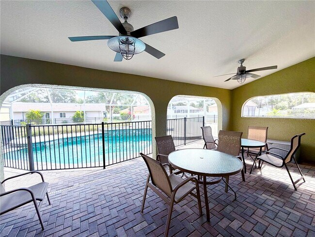 Foto del edificio - 1186 Sandy St