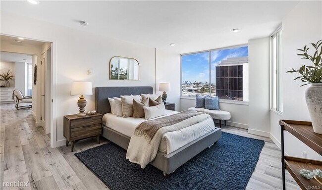 Foto del edificio - 2 br, 2 bath Condo - 3121 W Coast Hwy Apt 5D