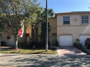 Building Photo - 614 NW 170th Terrace