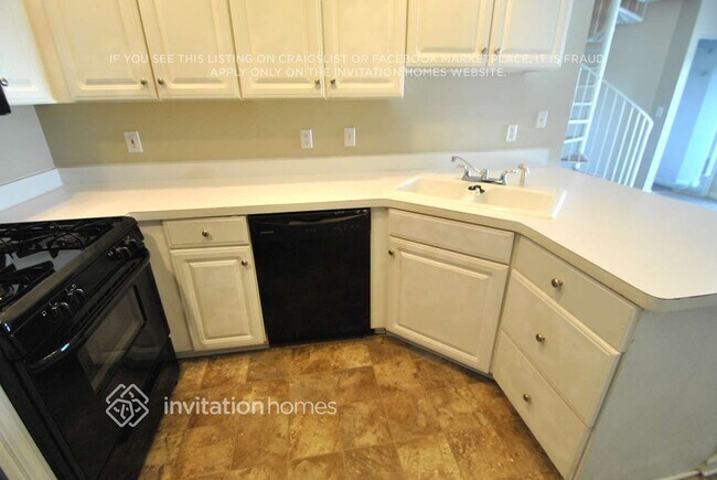 Building Photo - 216 Chelsea Ct