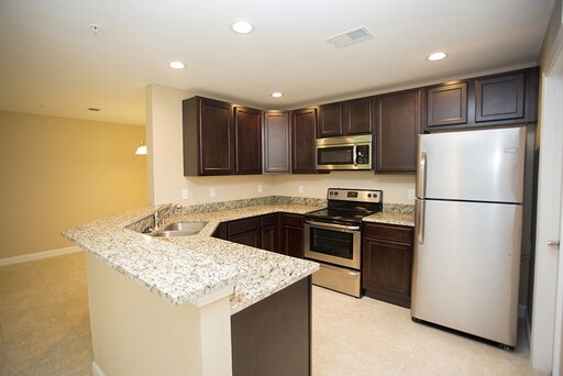 Foto del edificio - Beautiful Luxury 1 bedroom/1 bathroom Apartment in Fort Walton Beach