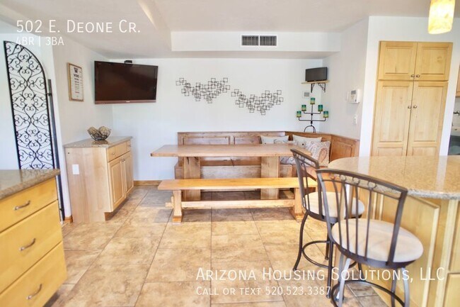 Foto del edificio - 502 E Deone Ln