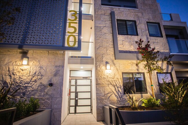 Foto del edificio - 350 Salem St