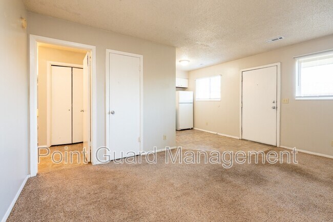 Foto del edificio - 7345 Newell St