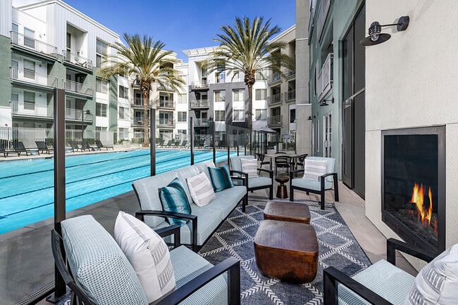 Building Photo - Main and Jamboree Apartments