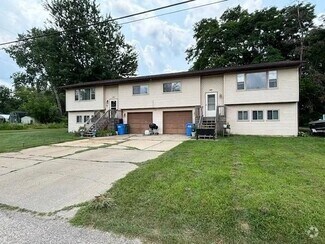 Building Photo - 821 Island Ct
