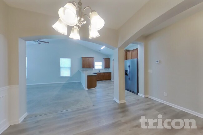 Foto del edificio - 30 Fernwood Ct