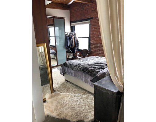 Building Photo - 90 Wareham St