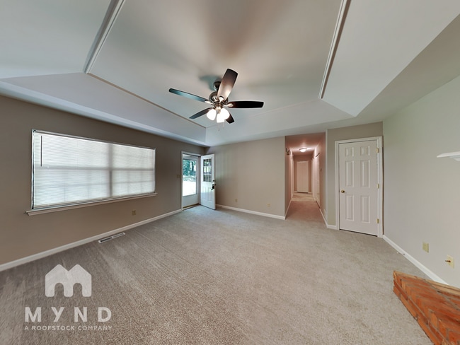 Building Photo - 4020 Hudson Dr