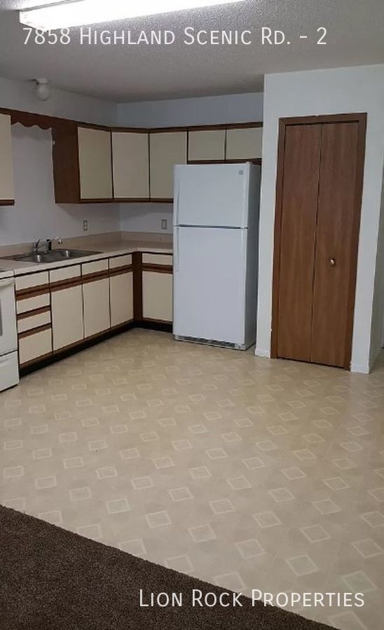 Building Photo - Discover Serene Living in Baxter for $1,10...