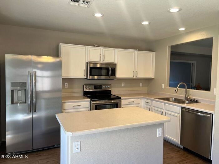 Primary Photo - Charming Gilbert Rental - Immediate Move I...