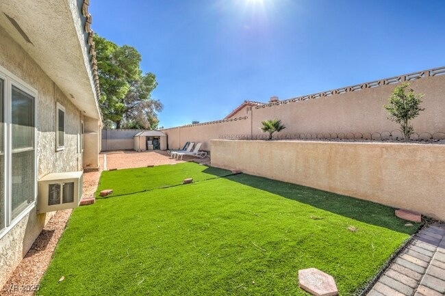 Foto del edificio - 2240 Grayson Cir