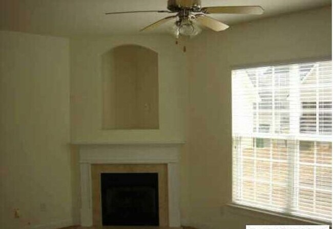 Foto del edificio - 3BR/2.5BA home in Huntersville near Birkdale Village