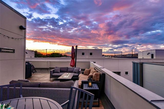 Foto del edificio - 4925 Camdale Ct