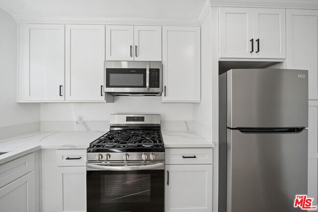 Foto del edificio - 252 S New Hampshire Ave