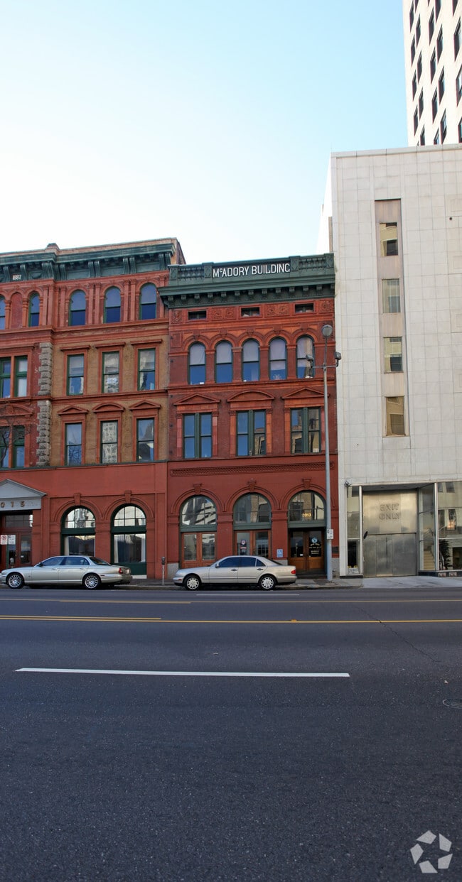 Foto del edificio - Founders Station