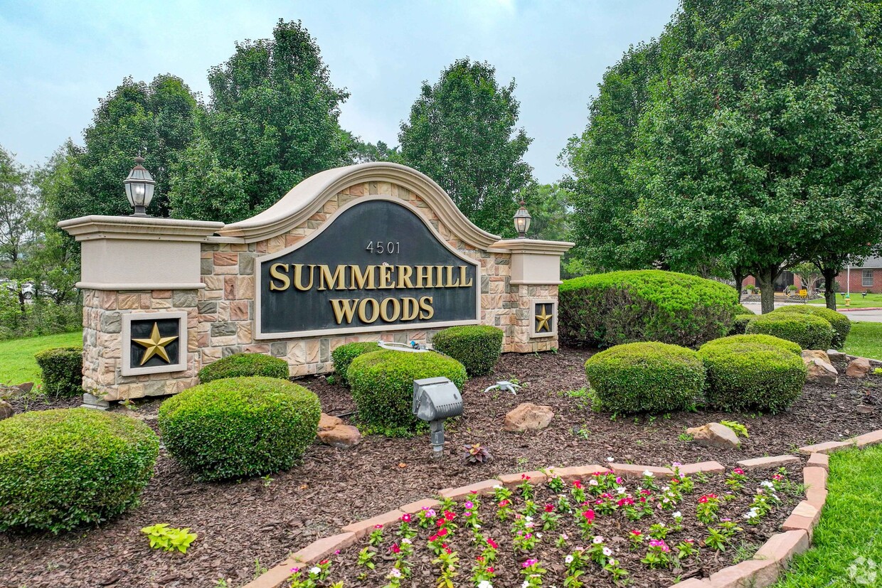 Foto principal - Summerhill Woods Apartments