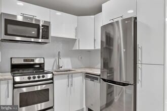 Building Photo - 451 M St NW