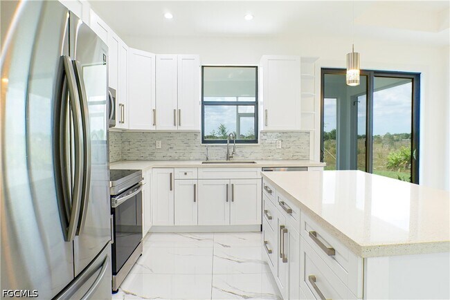 Foto del edificio - 4145 68th Ave NE