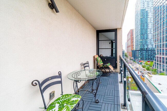 Foto del edificio - 160 1st St