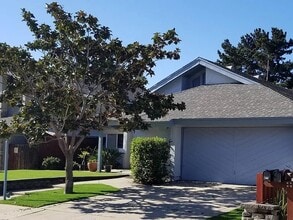Building Photo - 13242 Boomer Ct