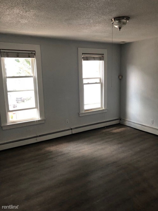 Building Photo - 3 br, 1.5 bath House - 113 Morris St Unit 2