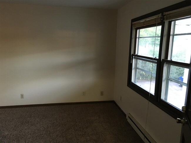 Foto del edificio - 2820 Birch St