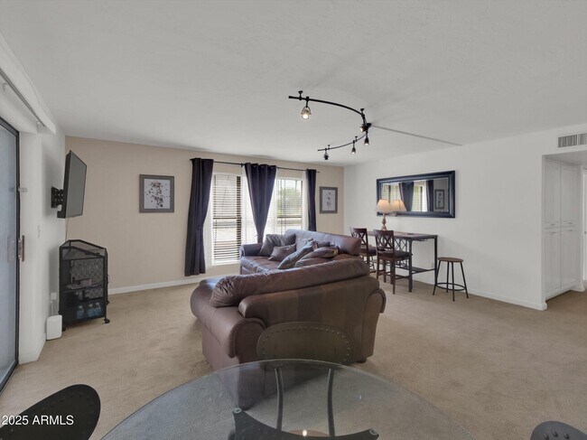 Foto del edificio - 5122 N 31st Way