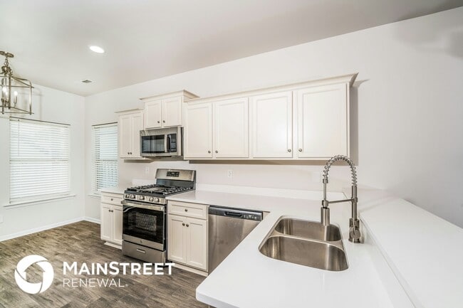 Building Photo - 1041 Crawford Ct