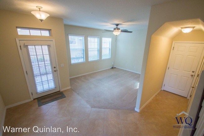 Foto del edificio - 9451 Silver Buttonwood St