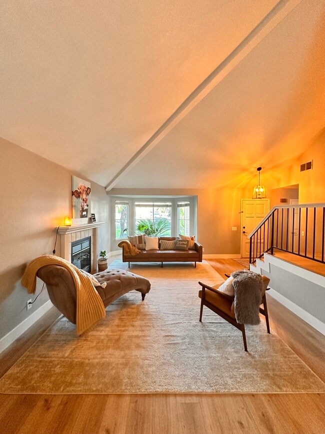 Building Photo - 23257 Joaquin Ridge Dr