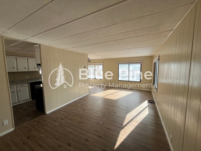 Foto del edificio - 925 Wilson Ave