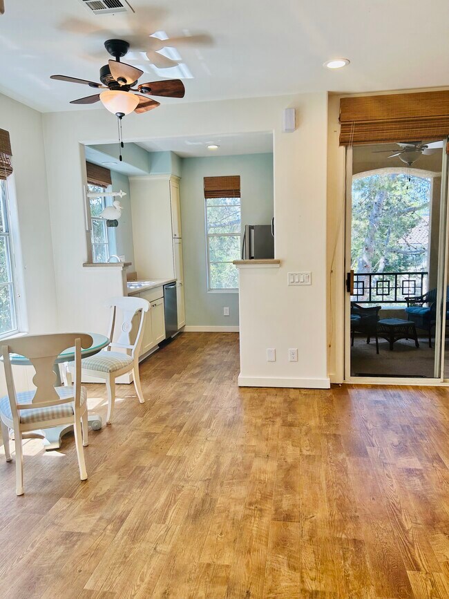 12525 Ruette Alliante Unit 188, San Diego, CA 92130 Condo for Rent in