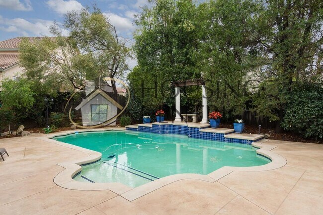 Building Photo - Executive Folsom Rental with a Pool, Energ...