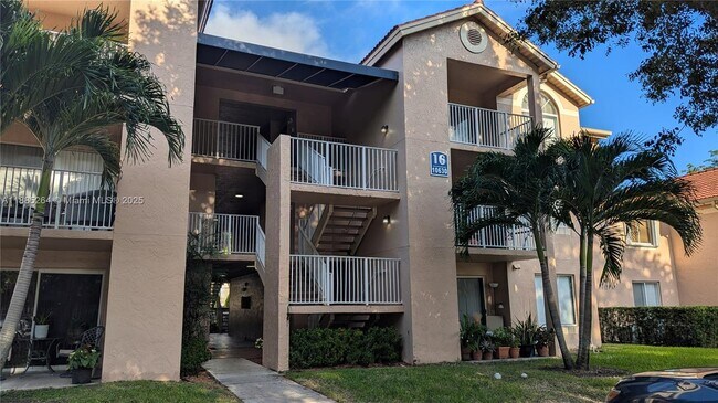 Foto del edificio - 10630 SW 157th Ct
