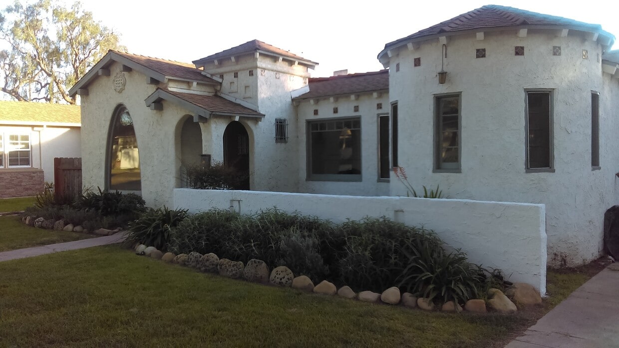 Primary Photo - Charming 1920s Home – Full of Character! T...