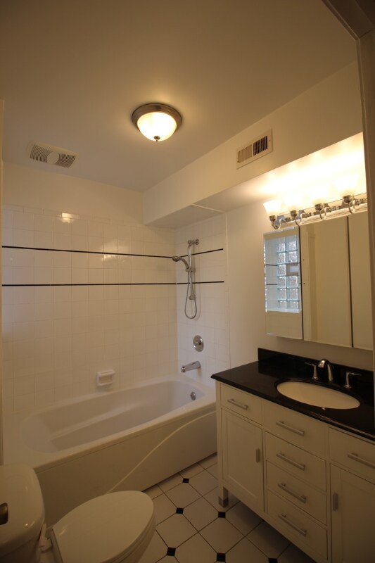 Foto del edificio - 4252 N Keystone Ave