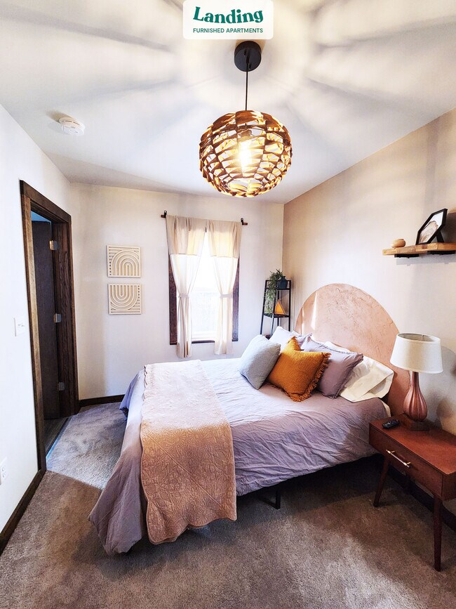 Foto del edificio - 2469 N Newhall Ln