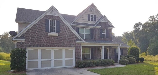 Building Photo - 215 Landon Way