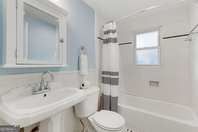 Foto del edificio - 920 Vfw Dr