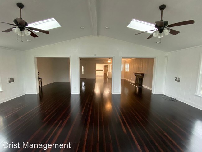 Building Photo - 3 br, 3 bath House - 36 Adriatic Dr.