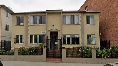Building Photo - 740 S Catalina St