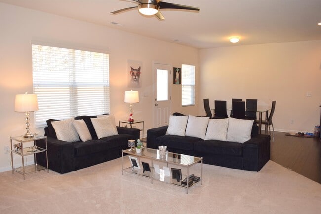 Photo - 9032 Magnolia Lily Ave House