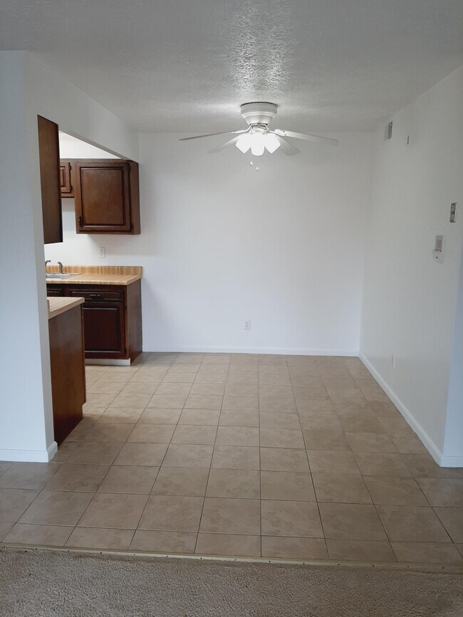 Foto del edificio - 43 Woodbridge Park