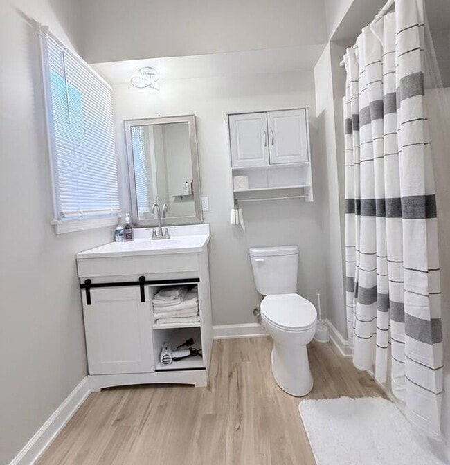 Foto del edificio - Fully Furnished Home close to UNL Campuses