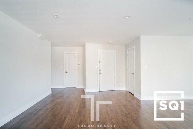 Foto del edificio - 2 bedroom in Chicago IL 60626