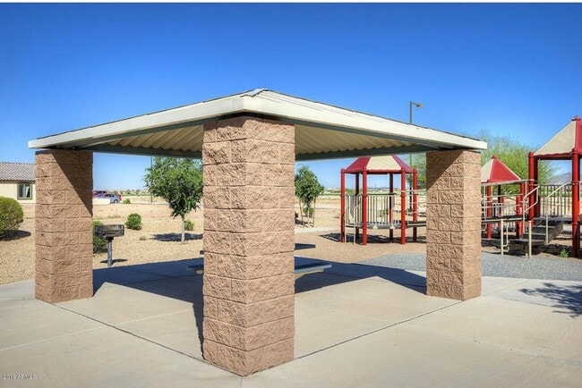 Building Photo - 24449 W Sheraton Ln