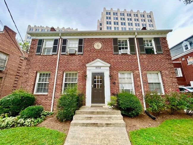 Photo - 4534 Avondale St Apartment