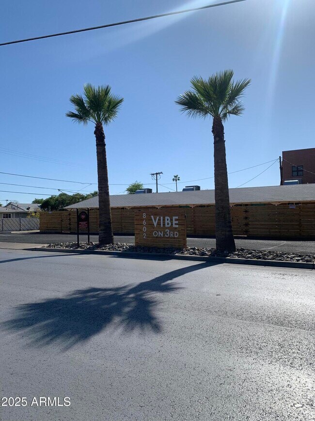 Foto del edificio - 8602 N 3rd St