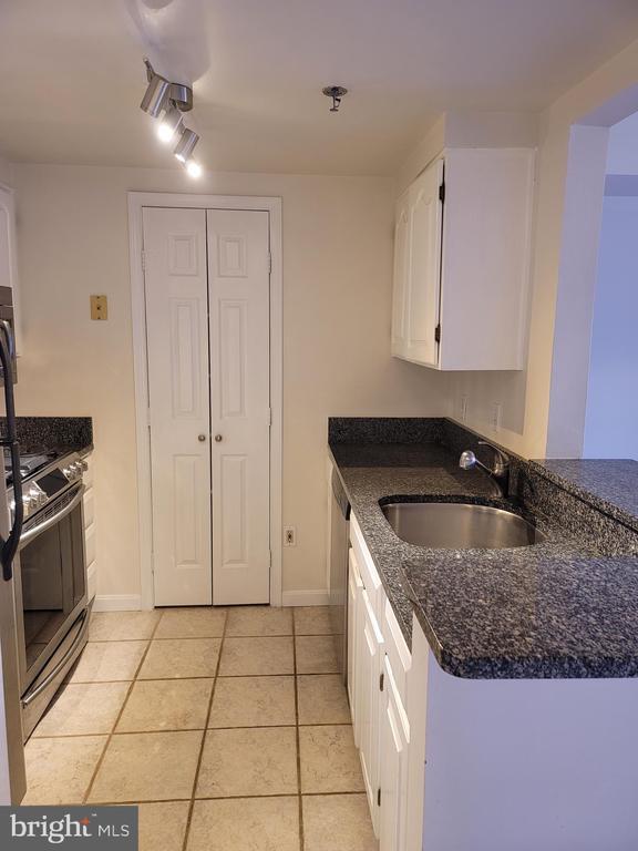 Foto principal - 4808 Moorland Ln